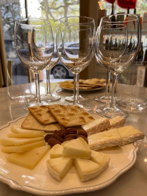 Paris: Tasting of 3 Wine and 3 Cheese - Customer Feedback