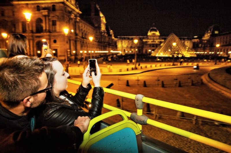 Paris: Tootbus Open-Top Christmas Bus Tour - Itinerary Highlights