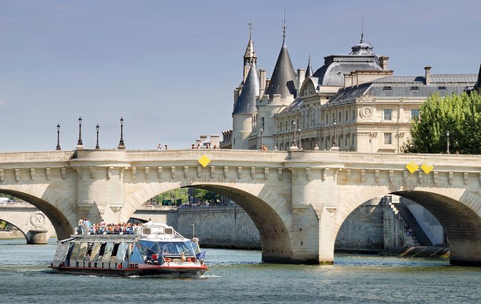 Paris Tour With Lunch at the Eiffel Tower and Seine River Cruise - Important Tour Considerations