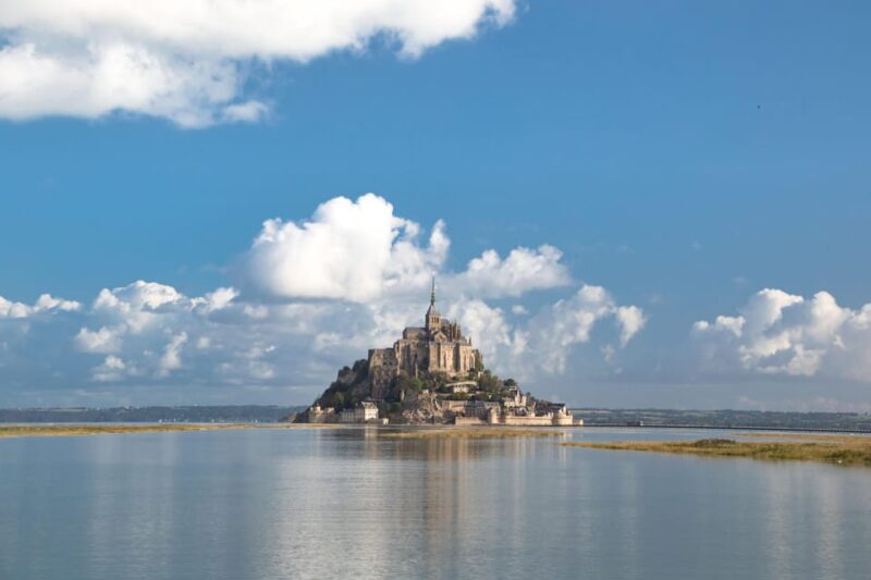 Paris VIP: Mont Saint Michel Chauffeur Driven Tour 14hrs - Key Points