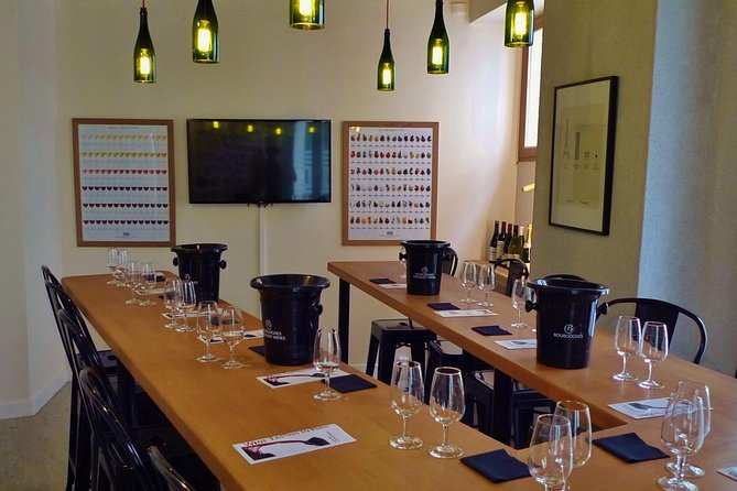 Paris Wine and Cheese Pairing Small-Group Experience - Pairing With Artisanal Cheeses