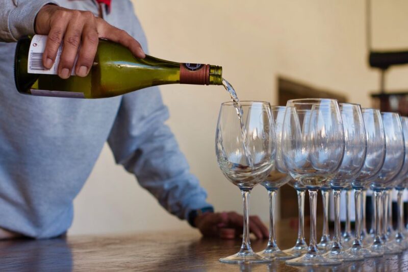 Paris Wine Tasting Experience in Montmartre - Participant Information