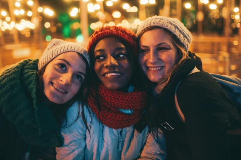 Parisian Christmas Magic: From Notre-Dame to Vendôme - Marveling at the Luxury of Place Vendôme