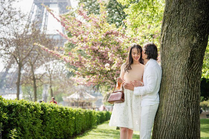 Parisian Life Style Private Photo Shoot at Eiffel Tower - The Sum Up