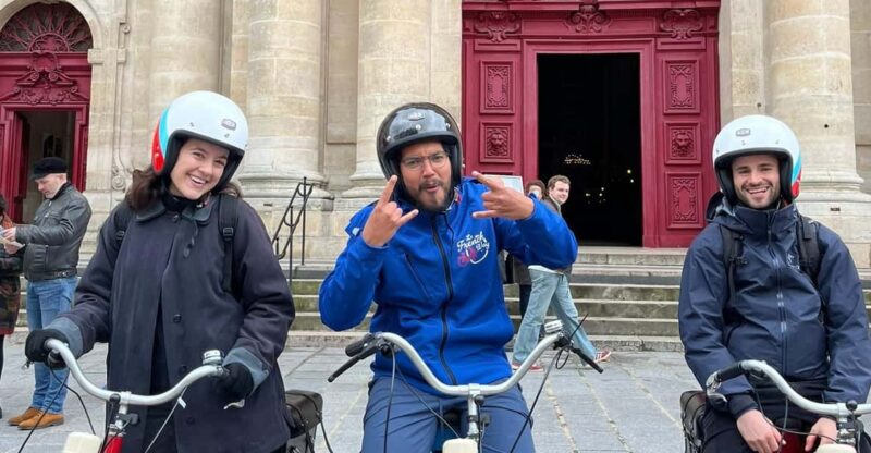 Pariss Vintage Right Bank (3h) : E-Solex Bike Guided Tour - Tour Overview