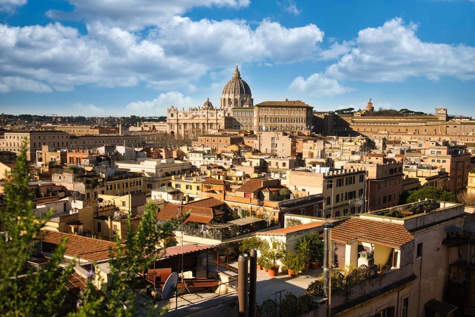Parma: 60-OR 90-Minute Express Walk With a Local - Ask Away