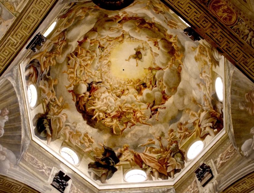 Parma Classic Walking Tour - Farnese Palaces and Theaters