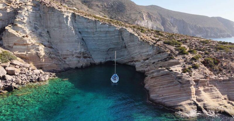 Paros Antiparos: Full-Day Boat Tour with Lunch & Drinks - Key Points