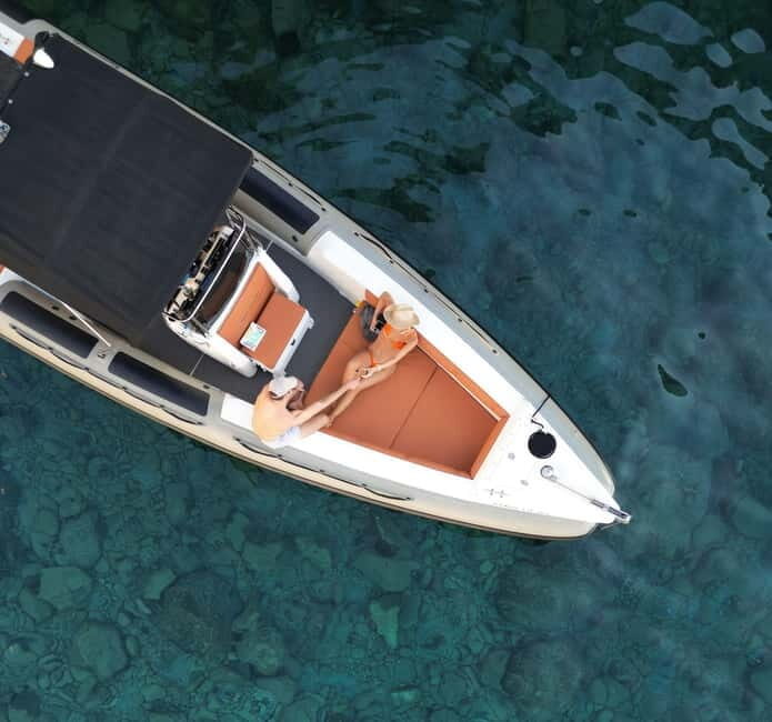 Paros: Signature 4-hour tour of Paros-Antiparos - The Experience in Context