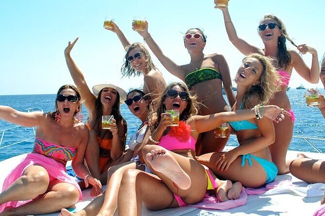 Party Boat Cruise & Open Bar with Snorkeling in Punta Cana - Who Should Consider This Tour?