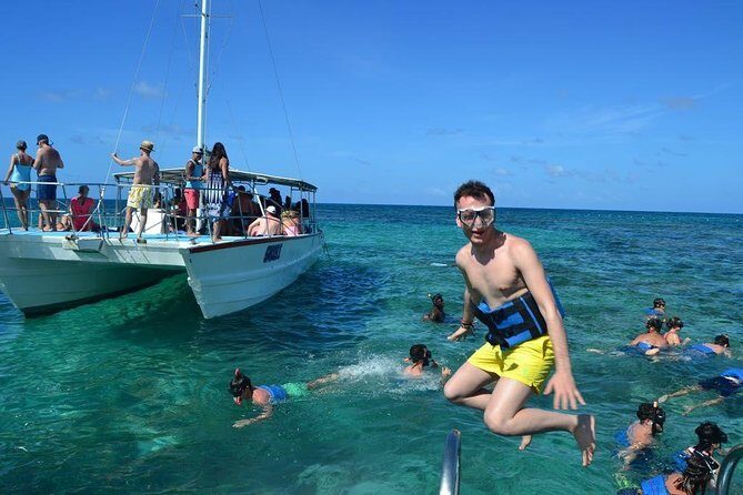 Party boat in Catamaran with Open Bar Only Adults + Snorkeling - Summing Up: Who Will Love This Tour?