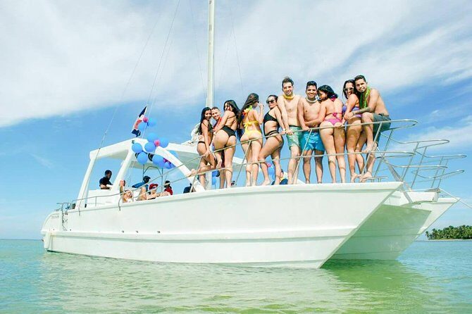 Party Boat in Punta Cana - Key Points