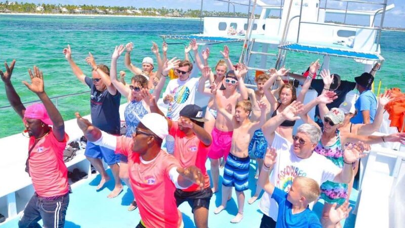 Party Boat in Punta Cana/Free Drinks and transportation inc - Reviews in Context