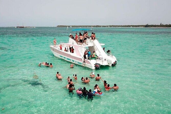Party Boat in Punta Cana with Drinks and Transportation Included - Introduction