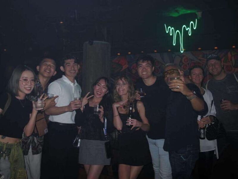 Party Singapore Bespoke Pub Crawl - Key Points