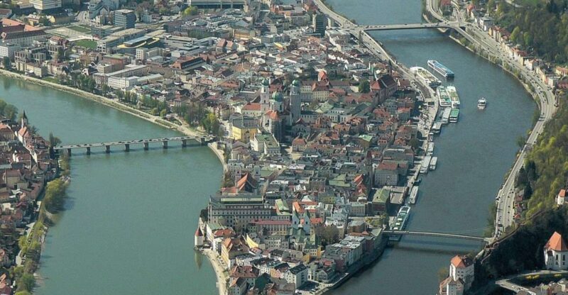 Passau: Private Day Trip to Cesky Krumlov in Czech Republic - Itinerary and Experience