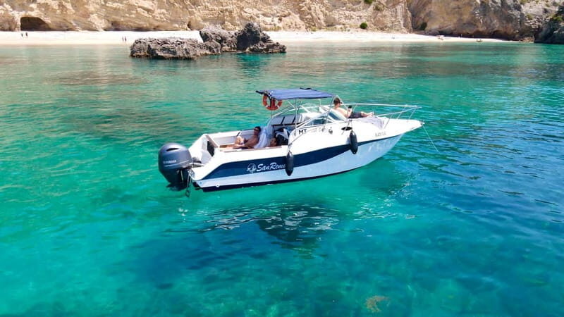 Passeio de Barco em Sesimbra (Publico/Compartilhado) - Authenticity and Satisfaction: What Travelers Say