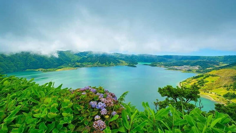 Passeio de dia Sete Cidades 50 apxoximadamente de 4 horas - Key Points