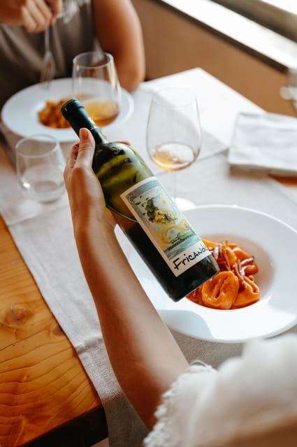 PASTA and WINE: An experience between greenery and peace, taste and companionship - A Closer Look at the Experience