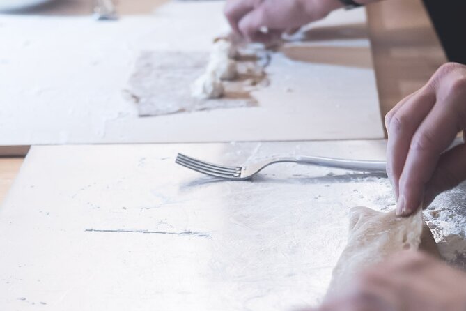 Pasta Fresca Hands-On Cooking Class With a Local in Como - Customer Reviews and Ratings