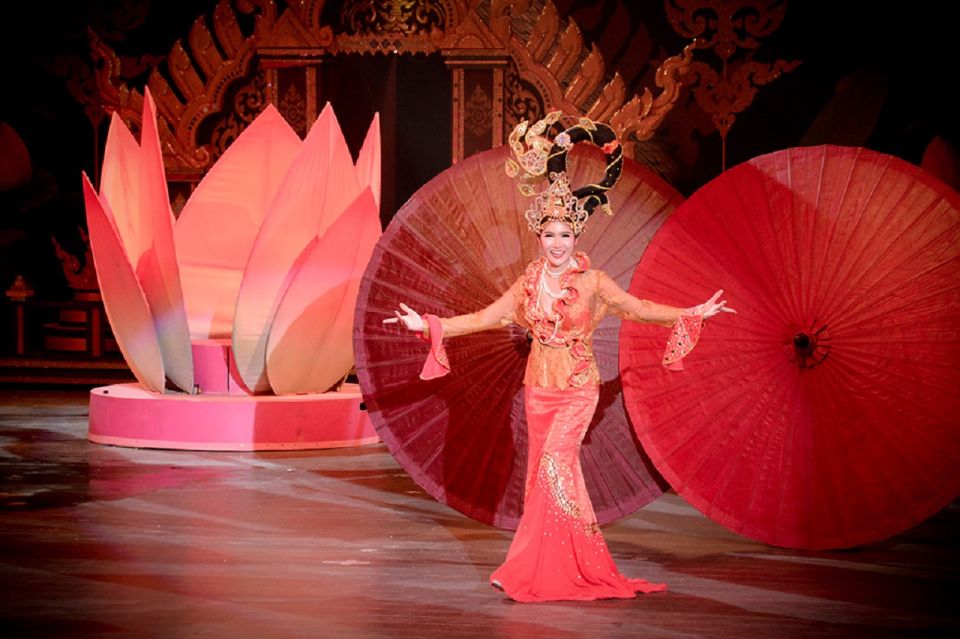 Pattaya: Colosseum Show Expereince - Show Highlights
