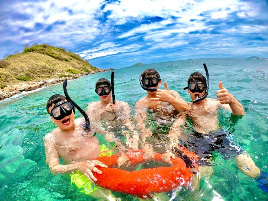 Pattaya: Full-Day 2 Islands Yacht Trip With Lunch and Sunset - Onboard Facilities
