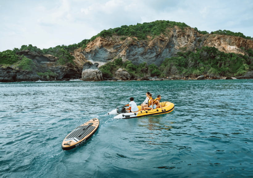 Pattaya: Private Traditional Boat Island Escape in Sattahip - Onboard Activities and Relaxation