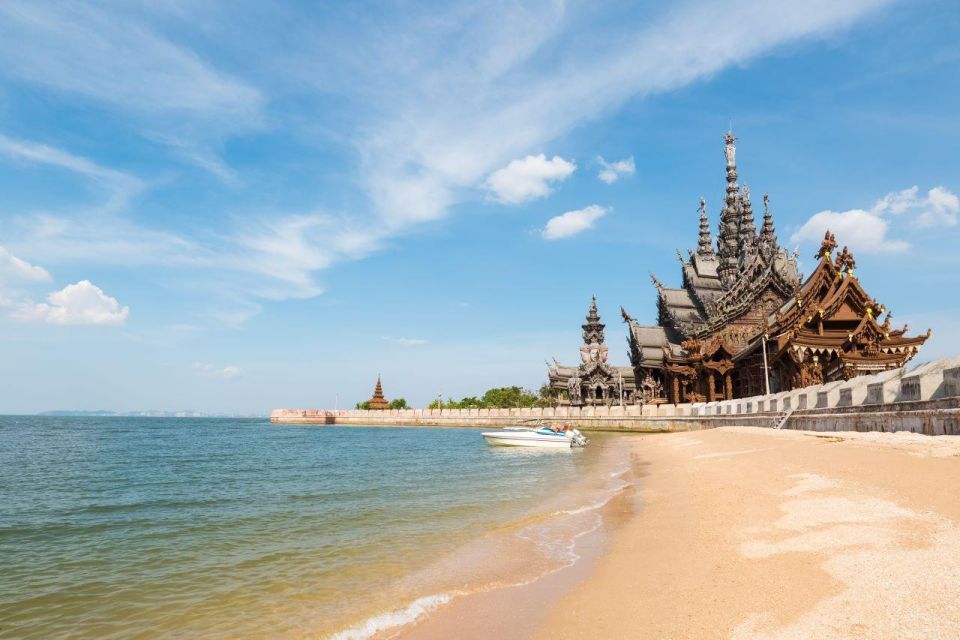 Pattaya: The Sanctuary of Truth Admission Ticket - Dress Code and Attire