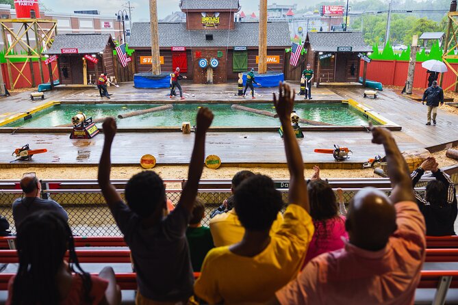 Paula Deens Lumberjack Feud Supper Show - Traveler Experiences