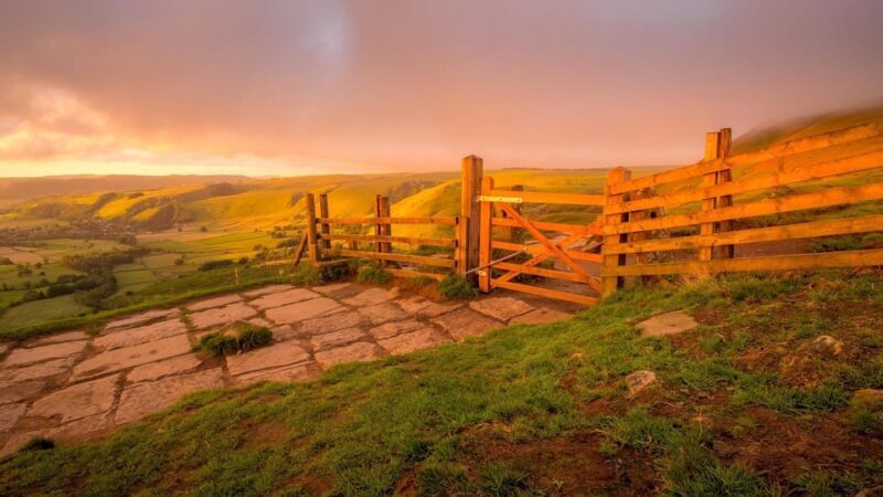 Peak District (Yorkshire): Online Road Trip Guidebook - Frequently Asked Questions