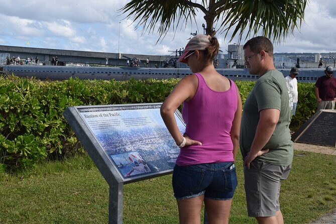 Pearl Harbor Trolley Shuttle from Waikiki - The Sum Up