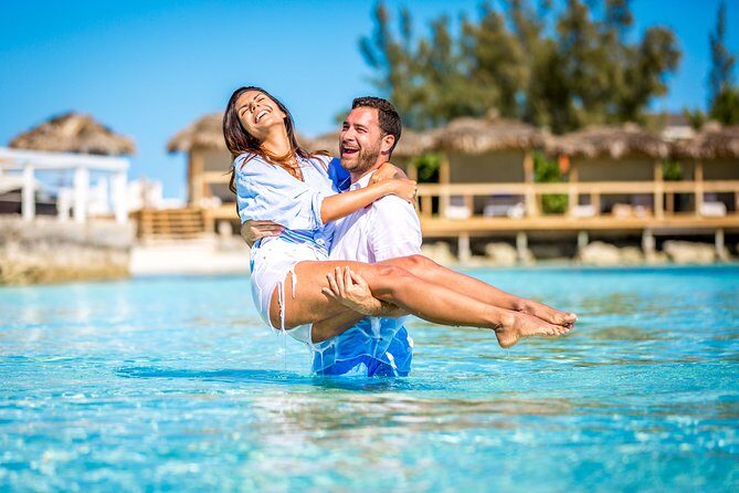 Pearl Island Bahamas Beach Escape with Lunch - Key Points