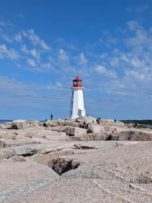 Peggys Cove & Lunenburg + 3 Hidden Gems Full Day Tour - Who Should Consider This Tour?