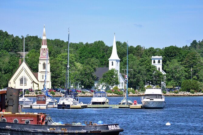 Peggy's Cove, Queensland Beach, Mahone Bay, Lunenburg 8hr - Authenticity and Local Flavor