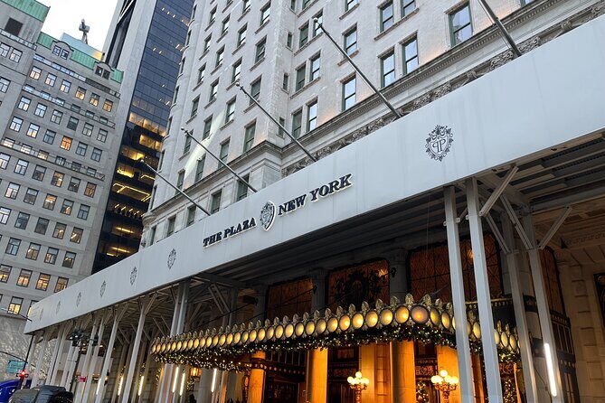 Pelé's New York A Guided Tour of Soccer Legends Life - Key Points