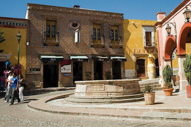 Peña de Bernal and Tequisquiapan: Private & Small groups - An In-Depth Look at the Tour Experience