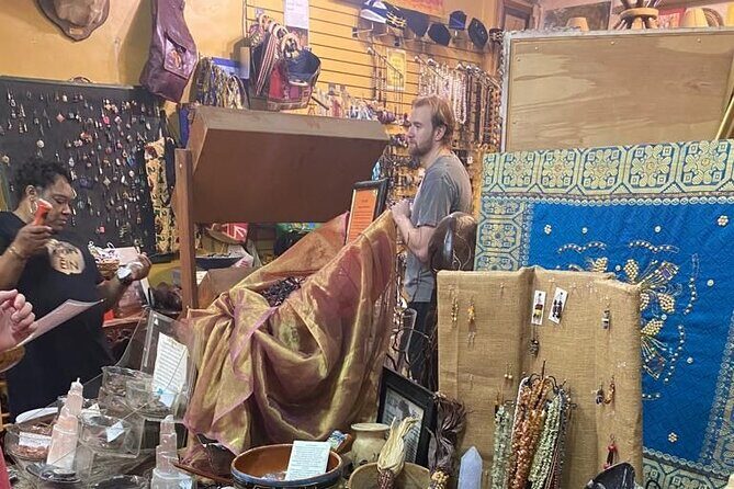 Peoria Prowl Scavenger Hunt - What to Expect from the Peoria Prowl Scavenger Hunt