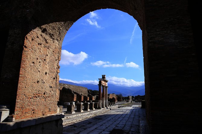Percy Jackson and Roman Gods in Pompeii Tour for Kids - Key Points