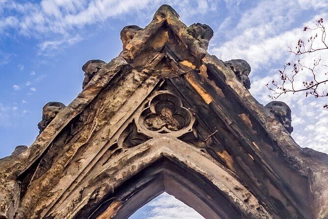 Père Lachaise Cemetery Art: Watercolor Postcard Workshop in Paris - The Sum Up