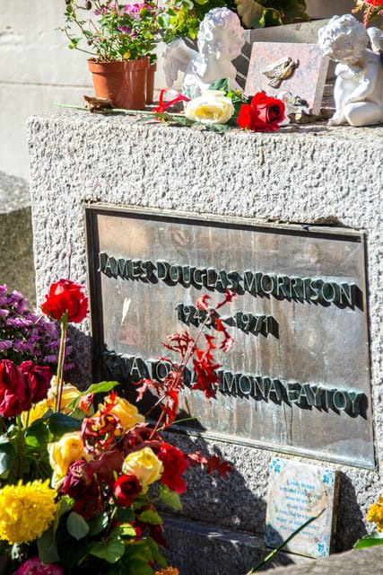 Père Lachaise Cemetery Tour, Tales From the Graves & Crepes - Combining Culture and Culinary Delight