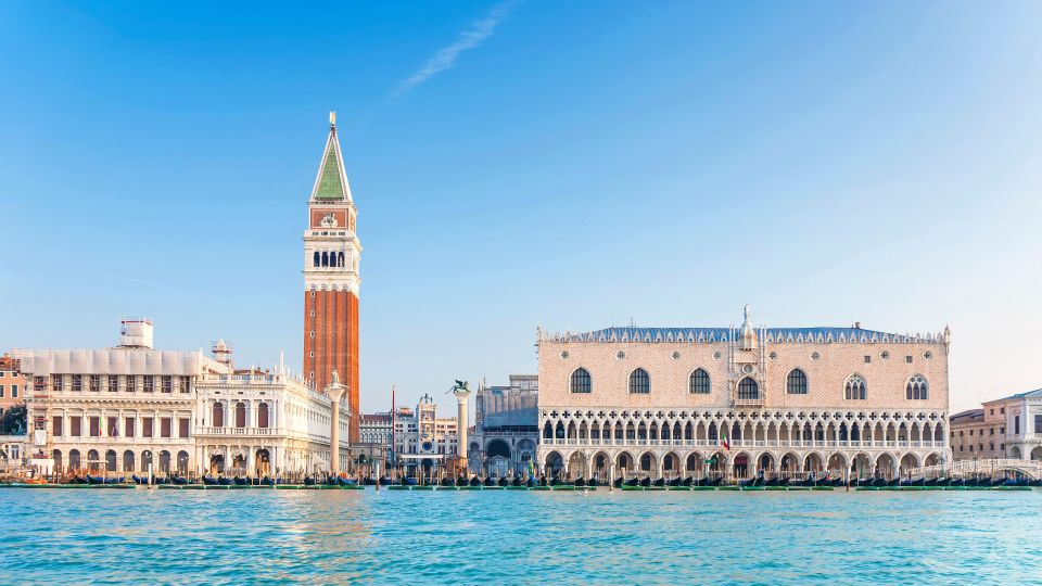 Perfect Private Venice Tour With Gondola Photoshoot - Landmarks to Explore