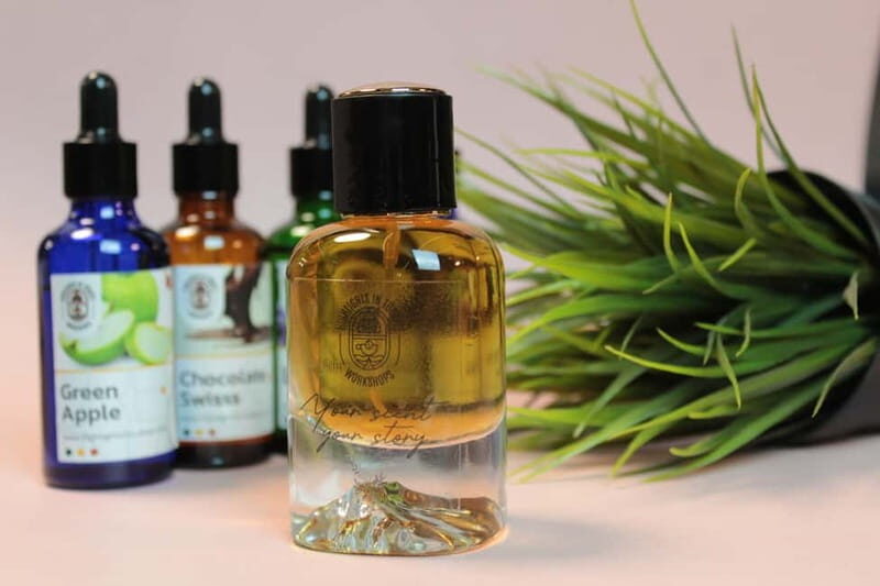 Perfume Making Workshop with Secret Recipe +90 Essences - The Sum Up