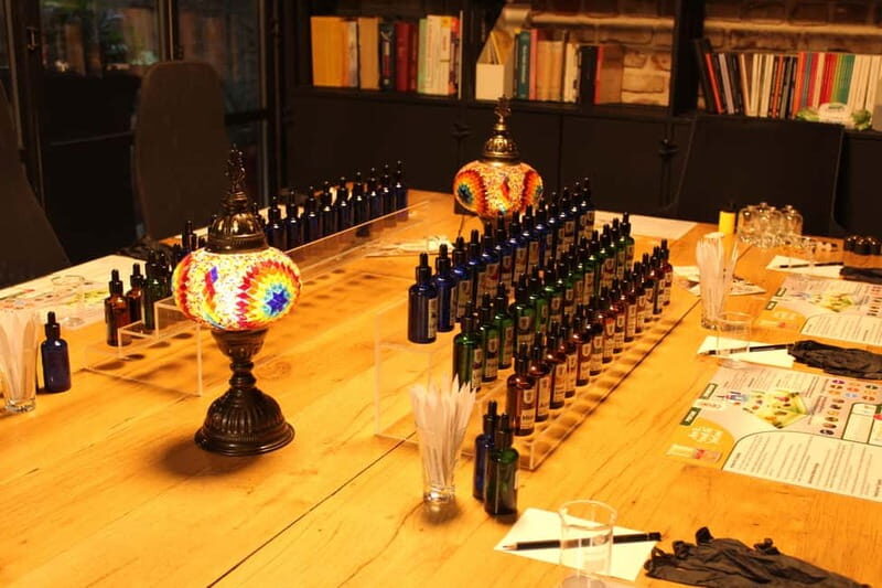 Perfume Making Workshop with Secret Recipe +90 Essences - FAQ