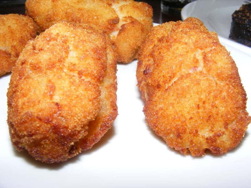 Personalised Traditional Madrid Night Tapas and Drinks Tour - The Itinerary in Detail
