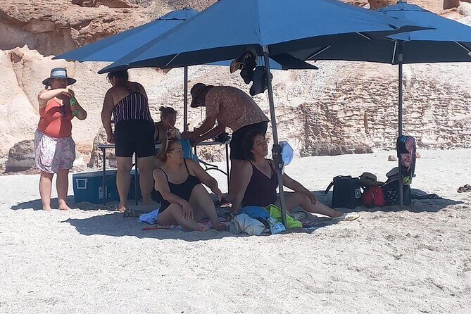 Personalized Adventures in La Paz - Discovering La Paz: A Closer Look at the Experience