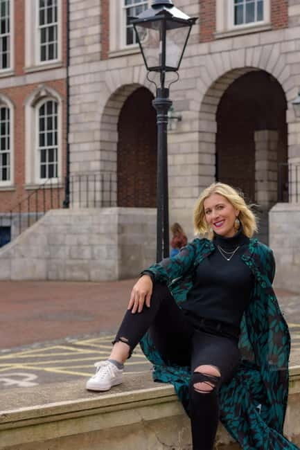 Personalized Solo Photoshoot with a Local LGBTQ friendly - FAQ