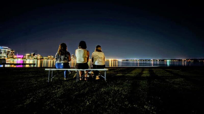 Perth: City of Lights Tour with Dessert - Key Points