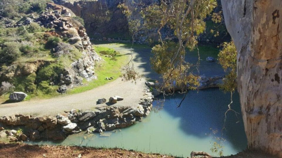 Perth: Hidden Gems Hiking Tour With Lunch and Cider - Tour Activities