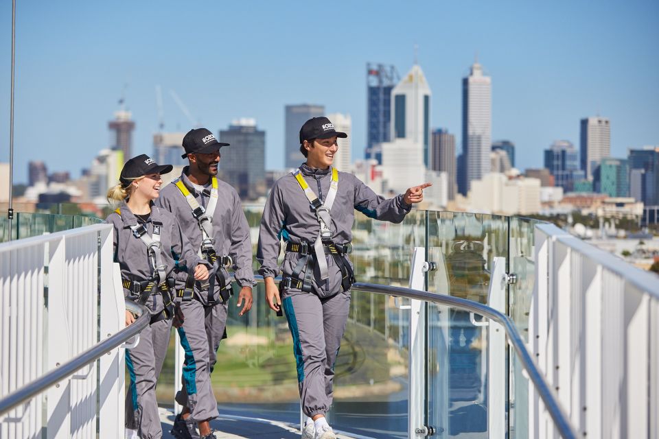 Perth: Optus Stadium Rooftop Halo Experience - Meeting Point