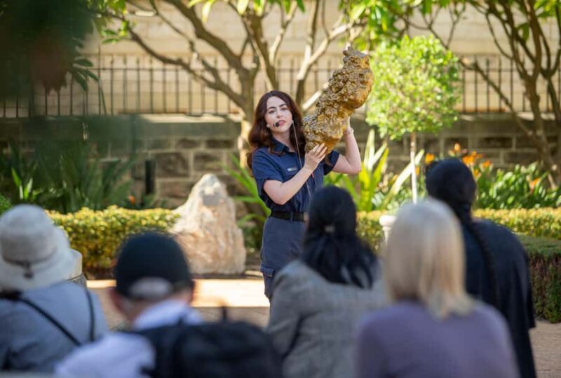 Perth: The Perth Mint Gold Tour - The Gold Gallery and Coin Collection